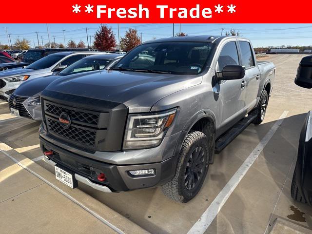 2021 Nissan TITAN Crew Cab PRO-4X 4x4