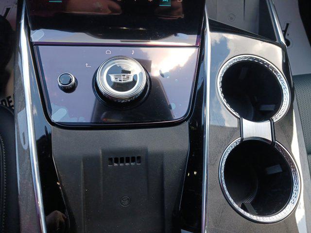 2025 Cadillac Escalade Sport 2