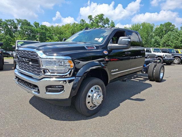 2024 Ram 5500 Tradesman/SLT/Laramie/Limited