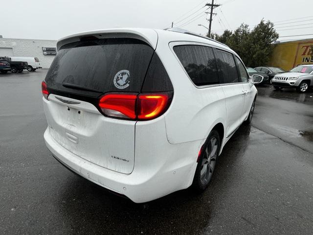 Used 2018 Chrysler Pacifica For Sale in Waterford Twp, MI