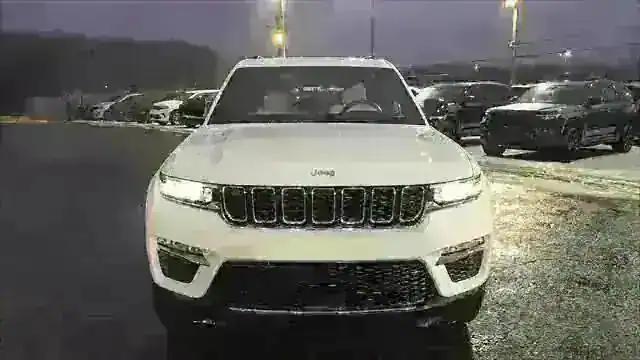 2025 Jeep Grand Cherokee GRAND CHEROKEE LIMITED 4X4
