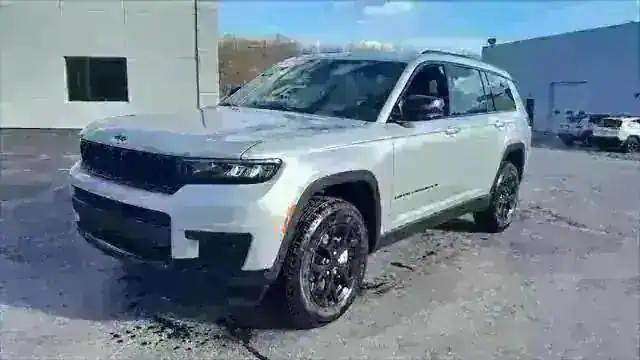 2025 Jeep Grand Cherokee GRAND CHEROKEE L ALTITUDE X 4X4
