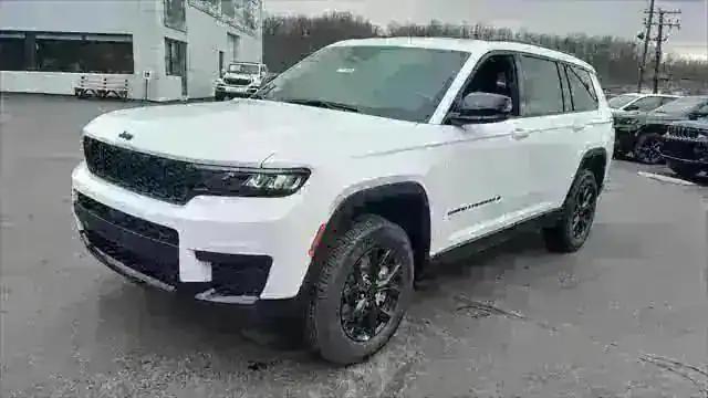 2025 Jeep Grand Cherokee GRAND CHEROKEE L ALTITUDE X 4X4