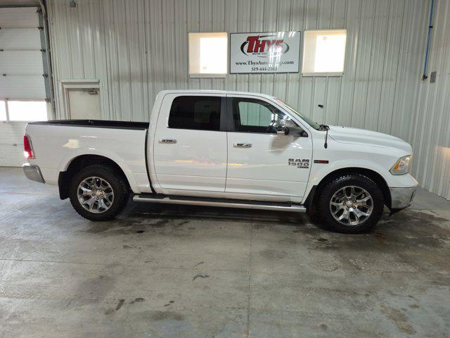 2019 RAM 1500 Classic Laramie Crew Cab 4x4 57 Box
