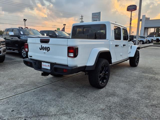 2025 Jeep Gladiator GLADIATOR NIGHTHAWK 4X4