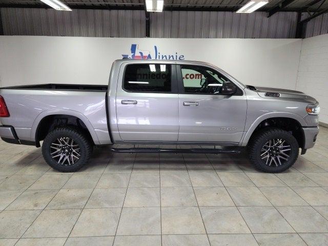 2025 RAM Ram 1500 RAM 1500 LONE STAR CREW CAB 4X4 57 BOX