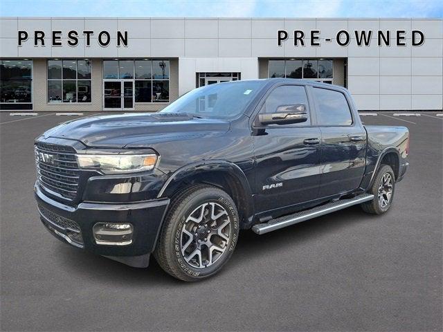 2025 RAM 1500 Laramie Crew Cab 4x4 57 Box