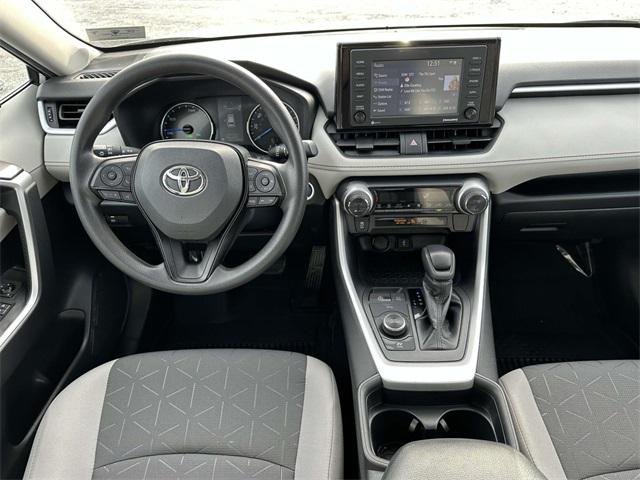 2020 Toyota RAV4 Hybrid XLE