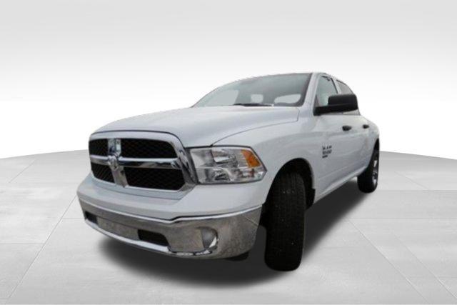 2023 RAM Ram 1500 Classic RAM 1500 CLASSIC TRADESMAN CREW CAB 4X4 57 BOX