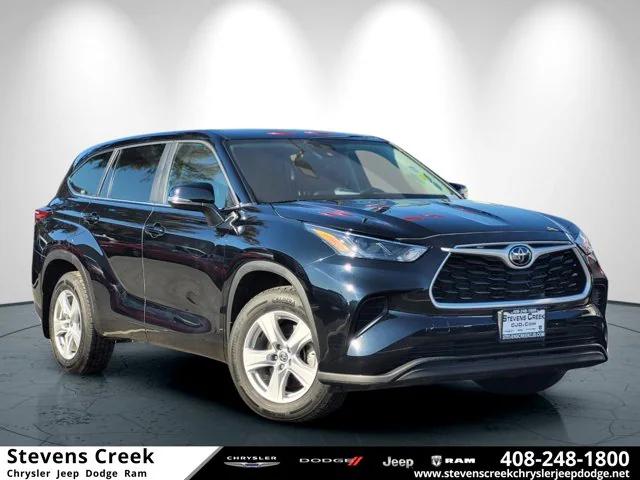 5XYZT3LB8JG524697 Vehicle History and Key Details
