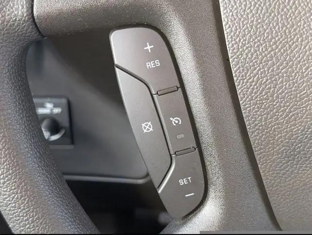 2024 Chevrolet Express Cutaway 4500 Van