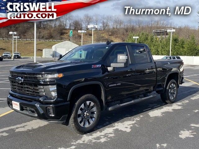 2024 Chevrolet Silverado 2500HD 4WD Crew Cab Standard Bed Custom