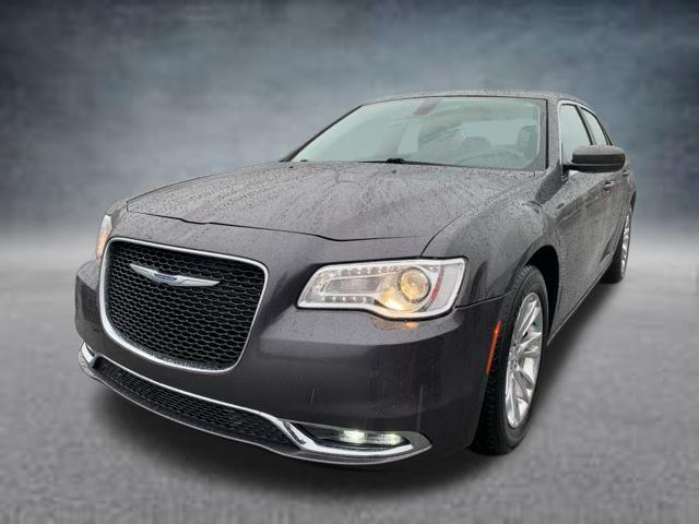 2019 Chrysler 300 Touring