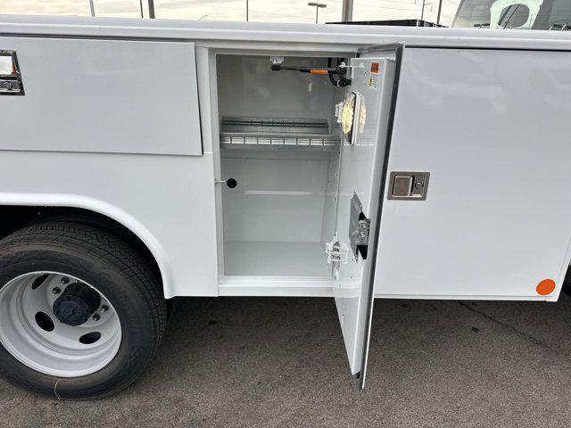 2024 Ford F-550 XL