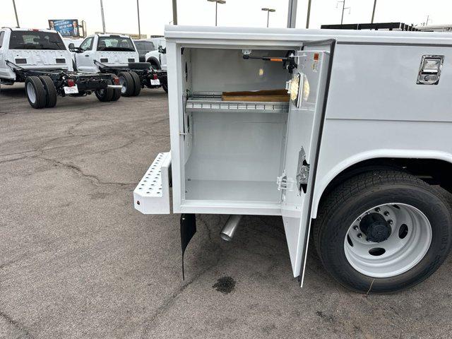 2024 Ford F-550 XL