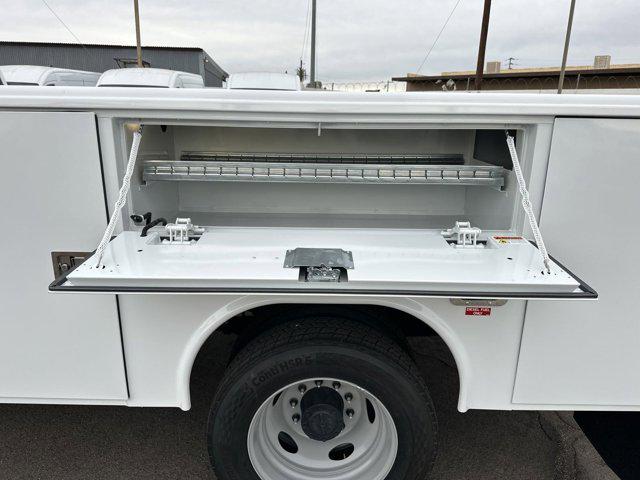 2024 Ford F-550 XL