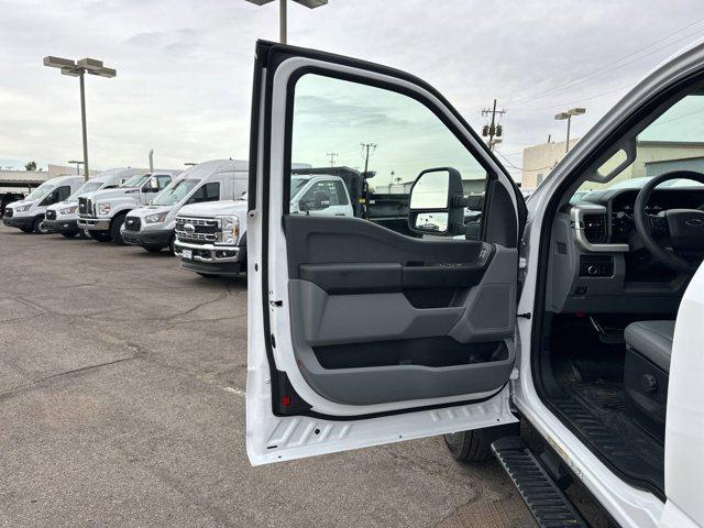 2024 Ford F-550 XL