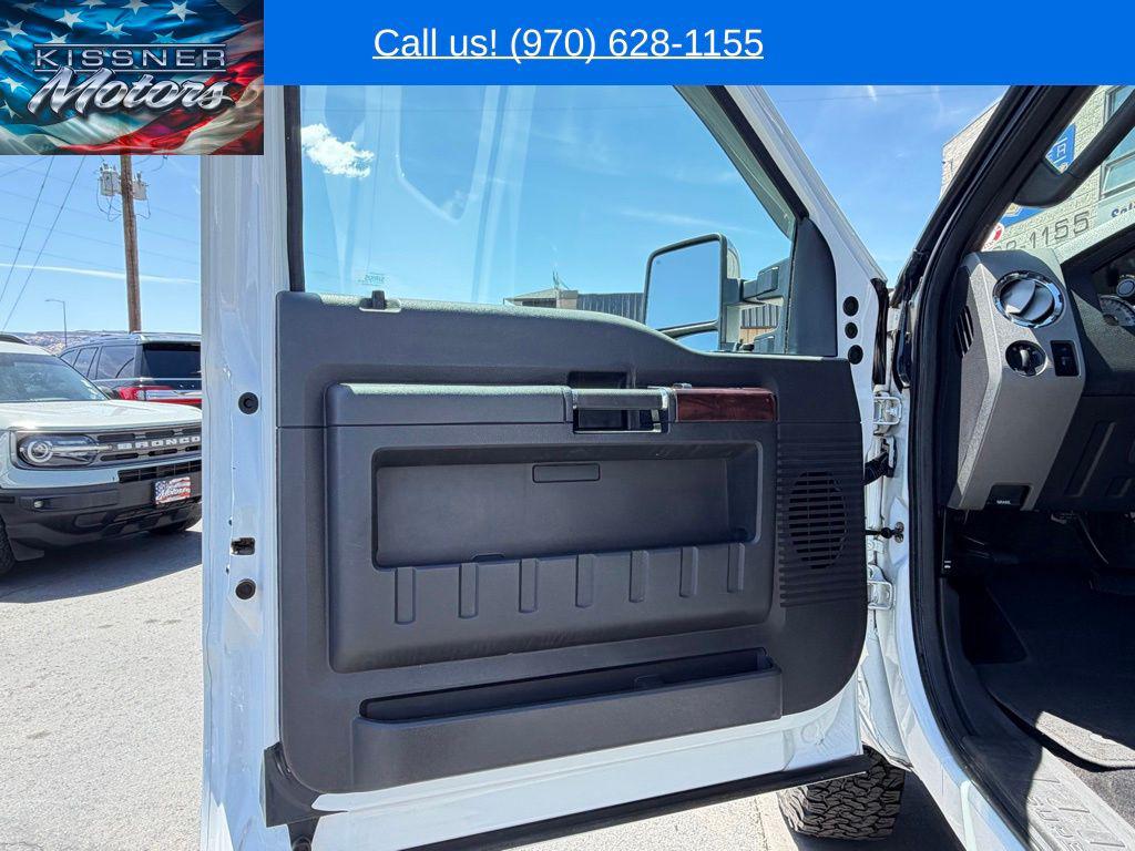 2010 Ford F-350 Super Duty Lariat - Photo 9