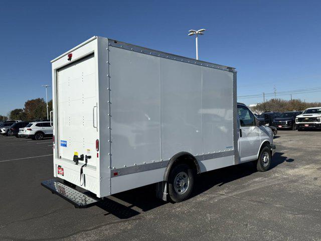 2024 Chevrolet Express Cutaway Work Van