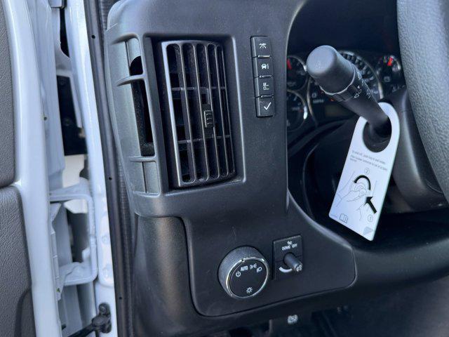 2024 Chevrolet Express Cutaway Work Van