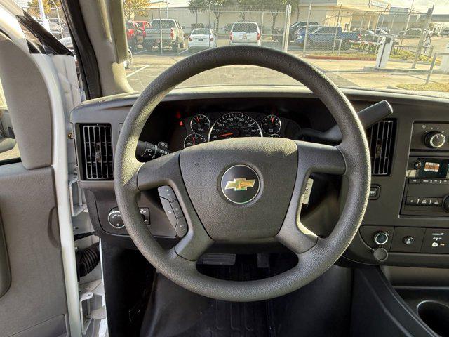 2024 Chevrolet Express Cutaway Work Van