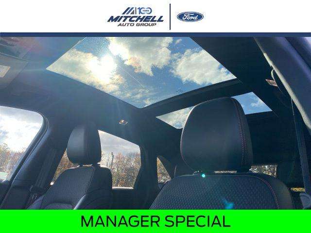 2025 Ford Escape ST-Line Select
