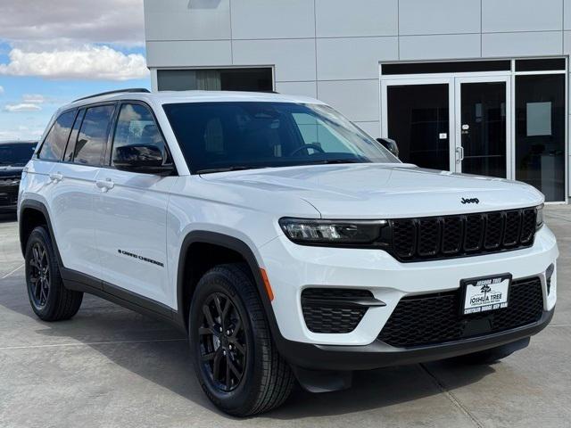 2025 Jeep Grand Cherokee GRAND CHEROKEE ALTITUDE 4X4