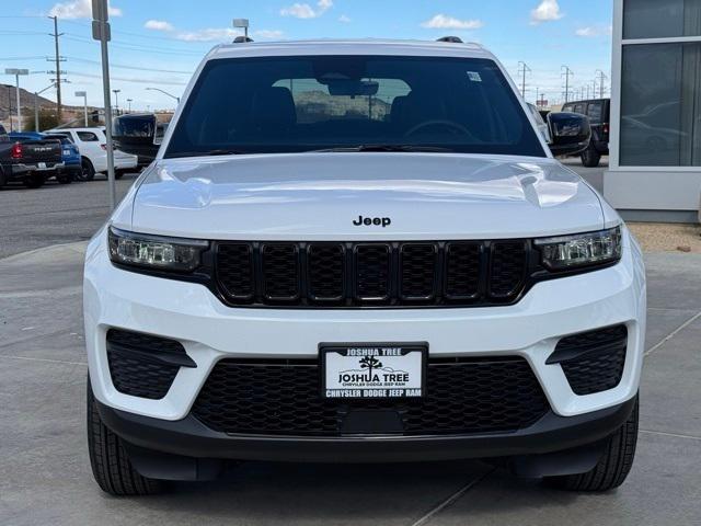 2025 Jeep Grand Cherokee GRAND CHEROKEE ALTITUDE 4X4