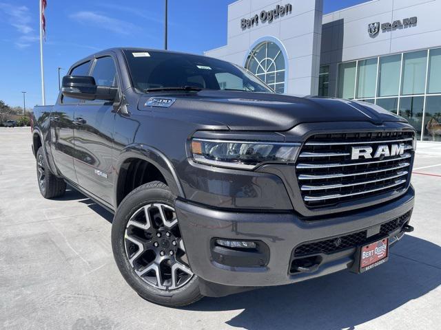 2025 RAM Ram 1500 RAM 1500 LARAMIE CREW CAB 4X4 57 BOX