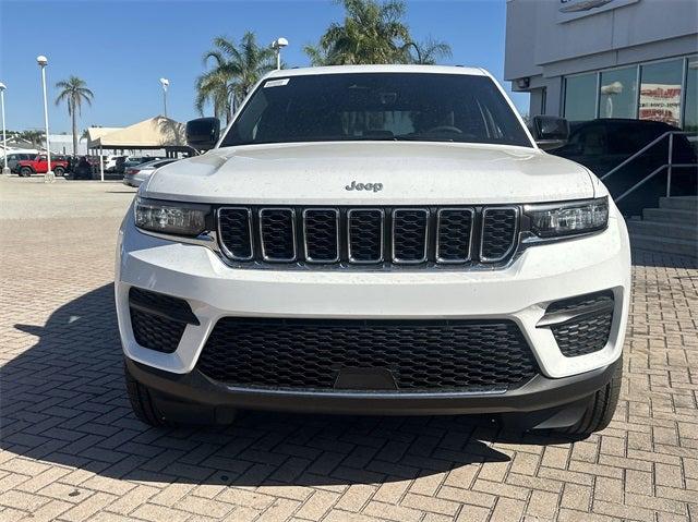 2025 Jeep Grand Cherokee GRAND CHEROKEE LAREDO 4X2