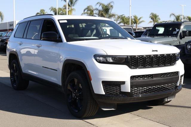 2025 Jeep Grand Cherokee L GRAND CHEROKEE L ALTITUDE 4X4