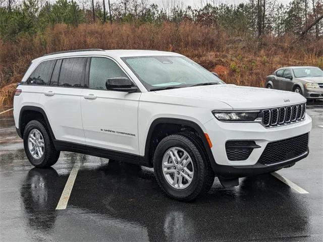 2025 Jeep Grand Cherokee GRAND CHEROKEE LAREDO 4X2