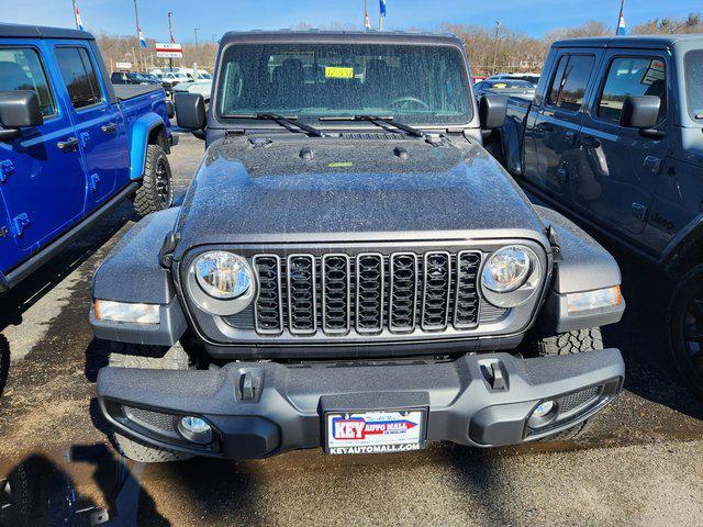 2025 Jeep Gladiator GLADIATOR NIGHTHAWK 4X4
