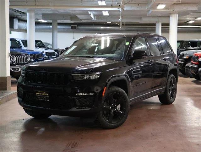 2025 Jeep Grand Cherokee GRAND CHEROKEE LIMITED 4X4