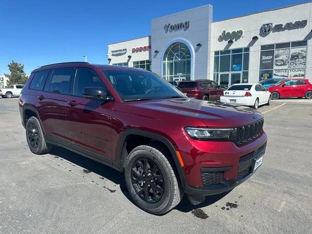 2025 Jeep Grand Cherokee GRAND CHEROKEE L ALTITUDE 4X4