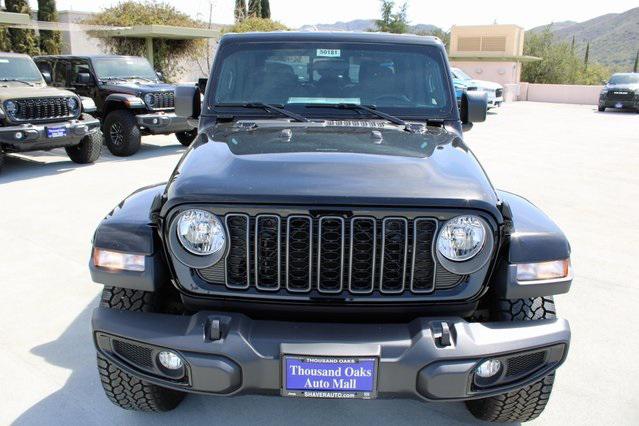 2025 Jeep Gladiator GLADIATOR NIGHTHAWK 4X4
