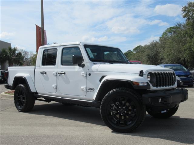 2025 Jeep Gladiator GLADIATOR NIGHTHAWK 4X4