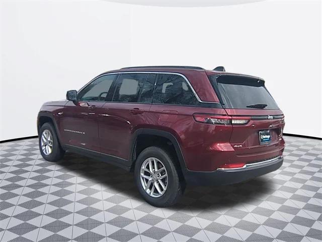 2025 Jeep Grand Cherokee GRAND CHEROKEE LAREDO X 4X4