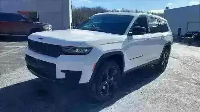 2025 Jeep Grand Cherokee GRAND CHEROKEE L ALTITUDE X 4X4