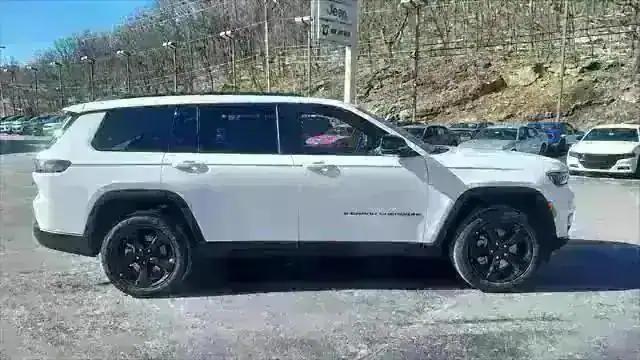 2025 Jeep Grand Cherokee GRAND CHEROKEE L ALTITUDE X 4X4