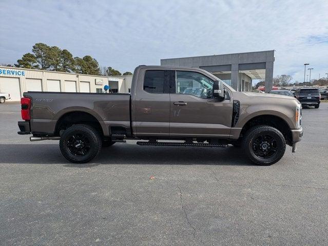 2023 Ford F-250 XLT