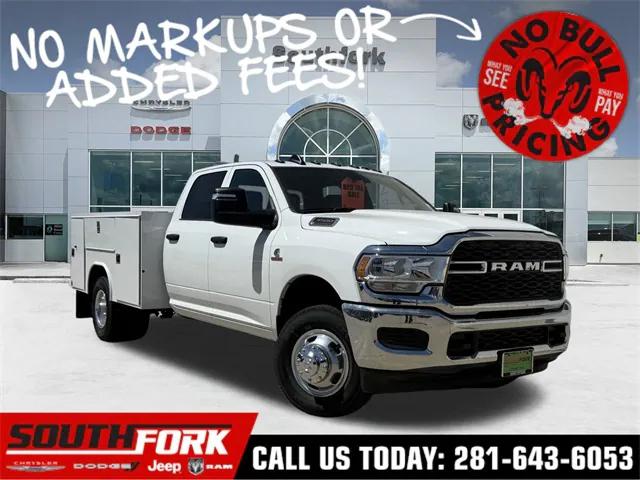 2024 RAM Ram 3500 Chassis Cab RAM 3500 TRADESMAN CREW CAB CHASSIS 4X4 60 CA