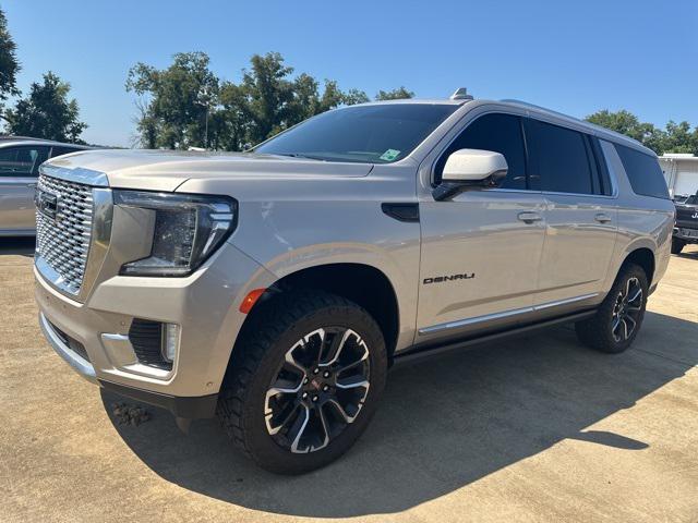 2023 GMC Yukon XL 4WD Denali