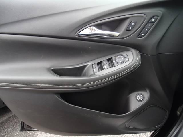 2023 Buick Encore GX Essence FWD