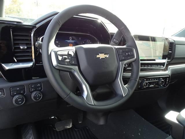 2025 Chevrolet Silverado 3500HD 4WD Regular Cab Long Bed LT