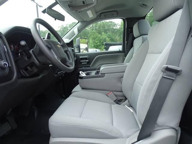 2024 Chevrolet Silverado 6500HD 1WT