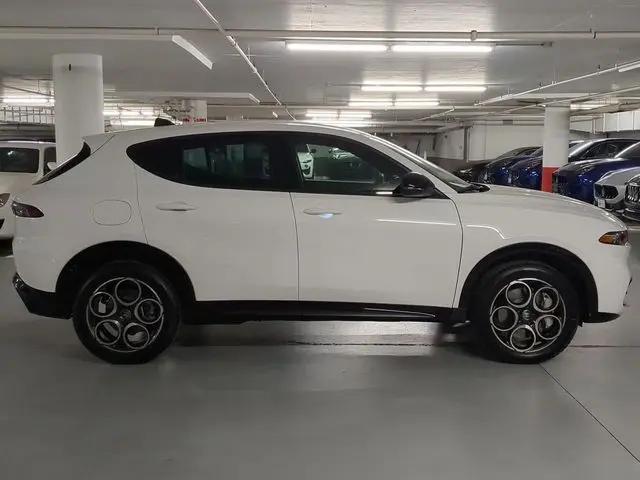 2025 Alfa Romeo Tonale Hybrid EAWD