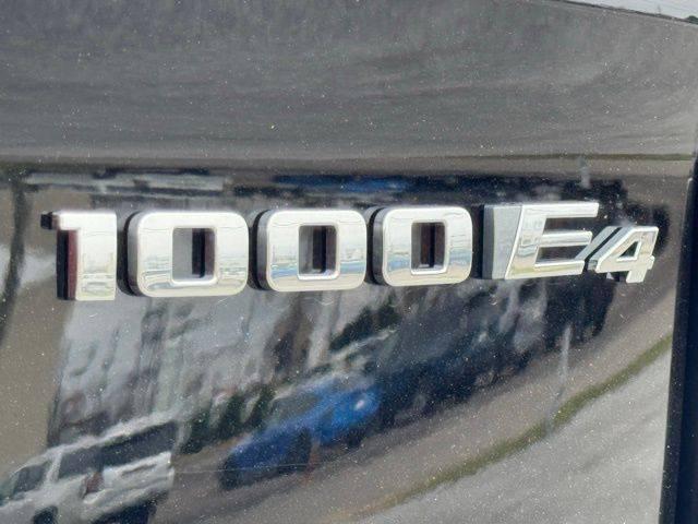 2025 Cadillac Escalade Sport 2