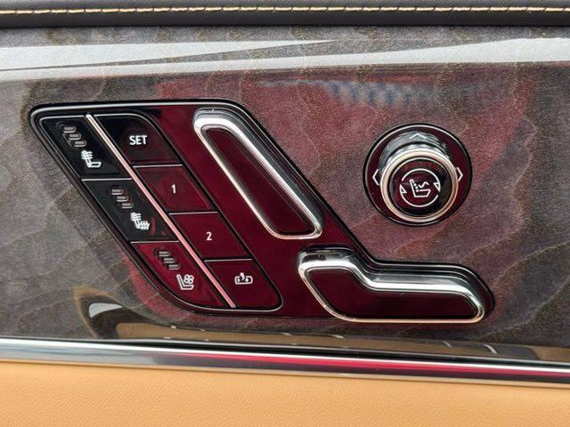 2025 Cadillac Escalade Sport 2