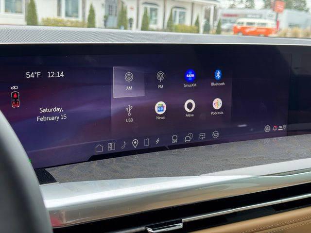 2025 Cadillac Escalade Sport 2